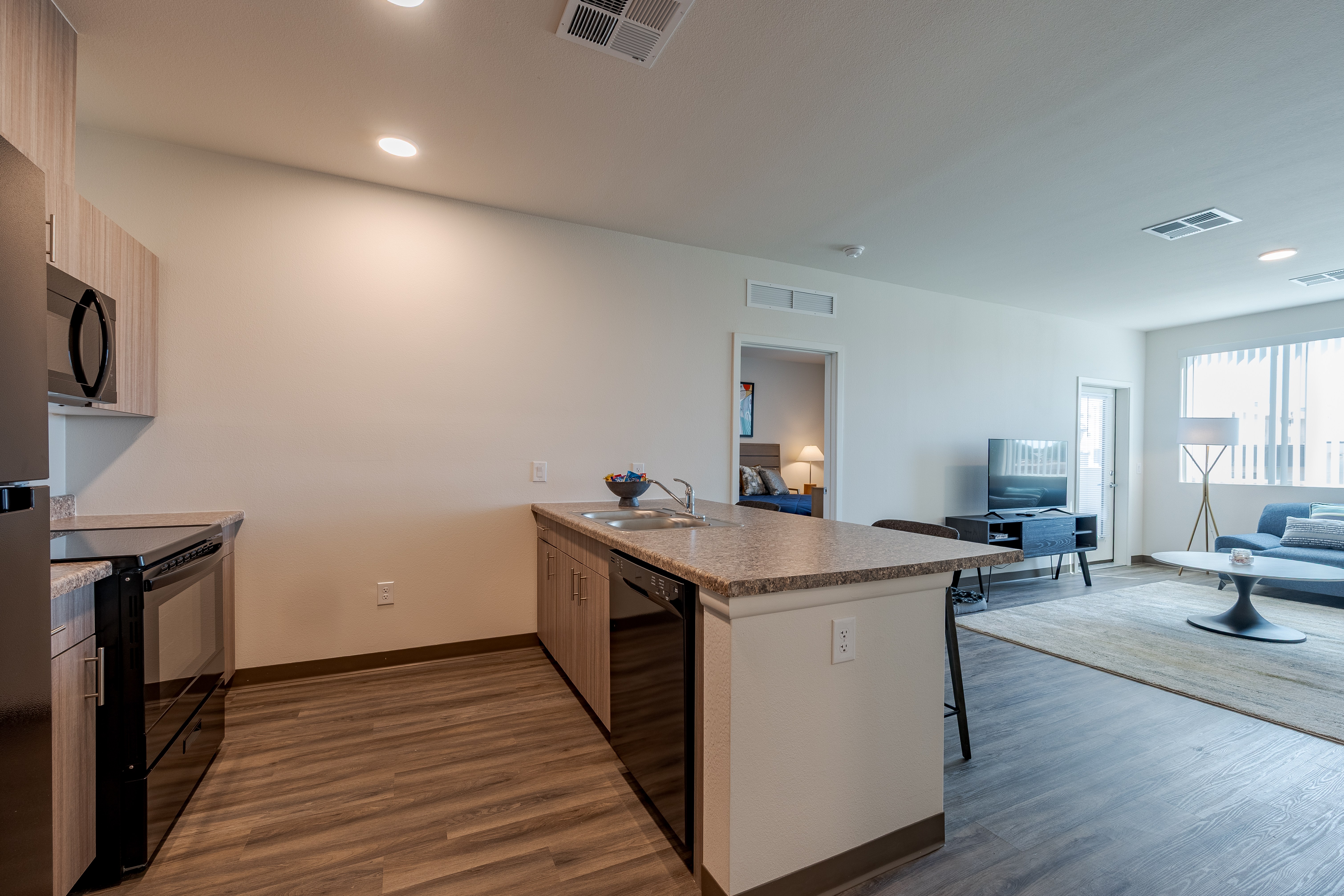 Overland Flats photo 3